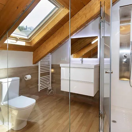 Refugio Del Roble By Bevalle *
